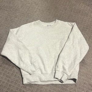 Aritzia TNA crewneck sweatshirt